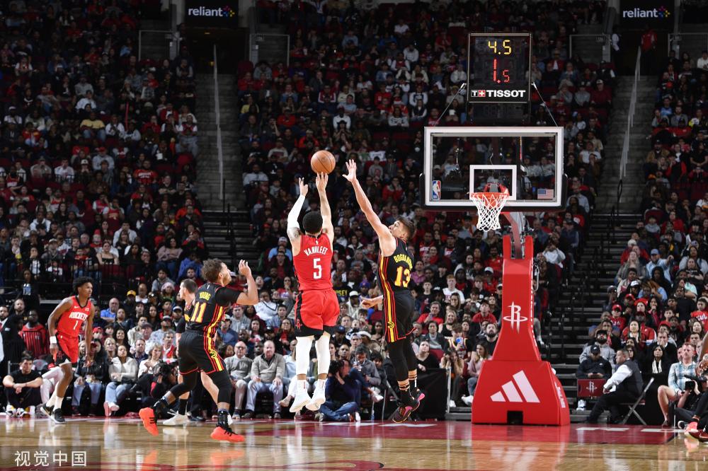 与球队必须 与球队必须